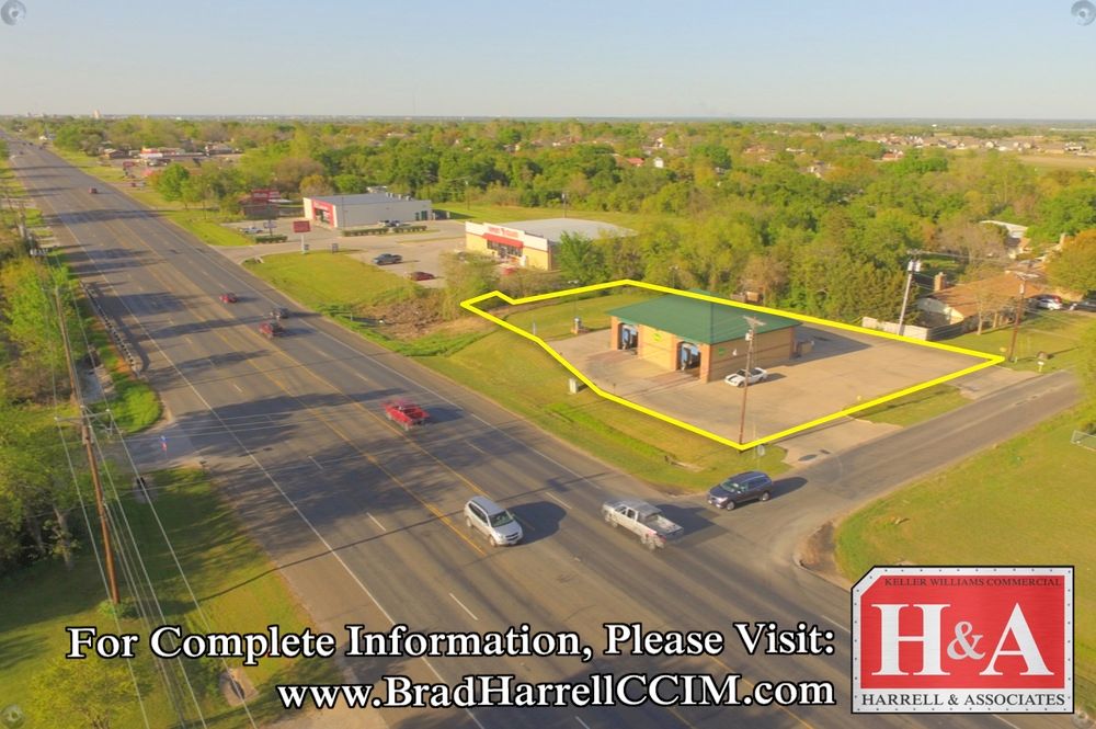Rocket Carwash: 100 Baker Ln, Robinson, TX 76706